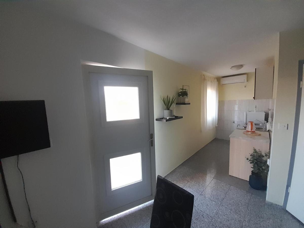 Apartmani Dotur สปลิท ภายนอก รูปภาพ